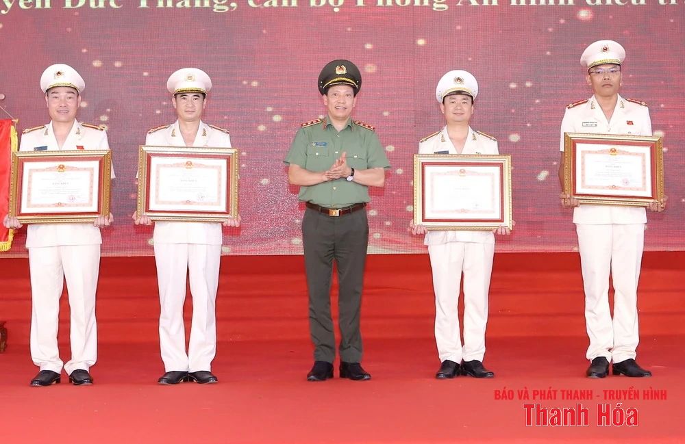 Thanh Hóa tổ chức trọng thể Lễ kỷ niệm 80 năm Ngày truyền thống Công an Nhân dân và 20 năm Ngày hội Toàn dân bảo vệ an ninh Tổ quốc