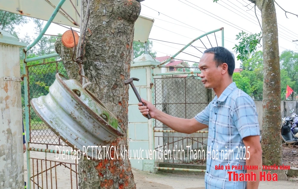 Hình ảnh diễn tập phòng, chống thiên tai, tìm kiếm cứu nạn khu vực ven biển