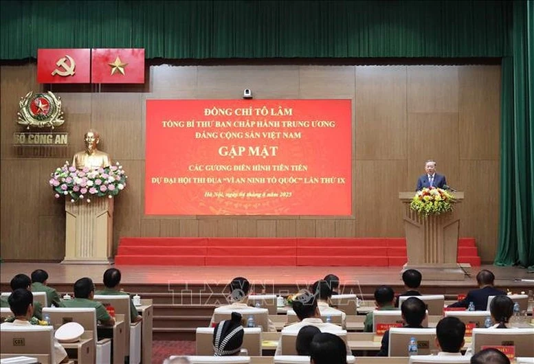 Tổng Bí thư Tô Lâm: Thi đua vì an ninh Tổ quốc có ở từng người, từ trong suy nghĩ, hành động và mọi công việc hằng ngày