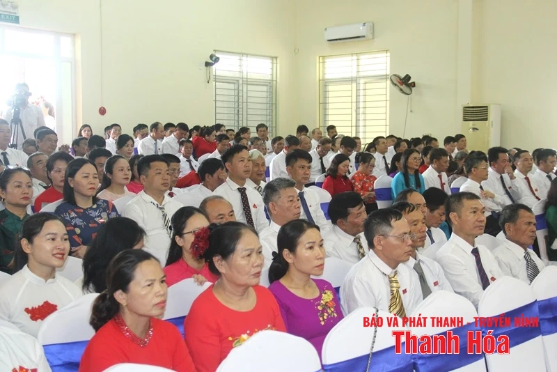 Xây dựng phường Đông Tiến nằm trong nhóm dẫn đầu của tỉnh về chuyển đổi số