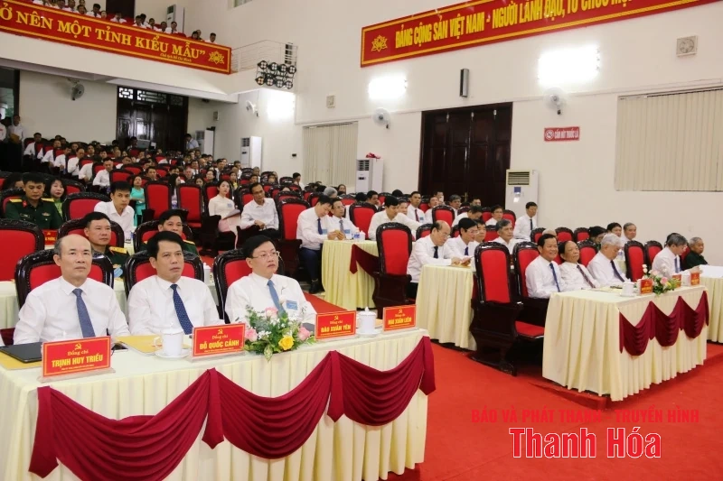 Đảng bộ phường Đông Sơn quyết tâm hoàn thành và hoàn thành vượt mức 29/29 chỉ tiêu nhiệm kỳ 2025-2030