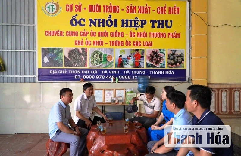 Ra mắt Chi Hội nông dân nghề nghiệp và giải ngân nguồn Quỹ Hỗ trợ nông dân