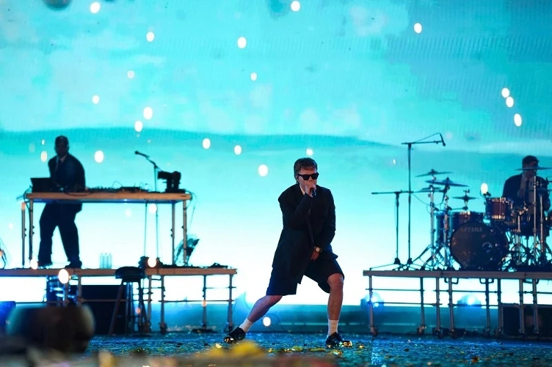 Hơn 50.000 khán giả vỡ òa cảm xúc tại 8Wonder - Moments of Wonder