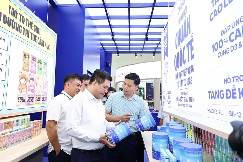 Vinamilk tự hào tham gia triển lãm thành tựu 80 năm Quốc khánh, khẳng định vị thế thương hiệu sữa dẫn đầu