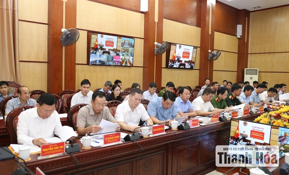 Tập trung tháo gỡ khó khăn, vướng mắc, đẩy mạnh giải ngân vốn đầu tư công năm 2025