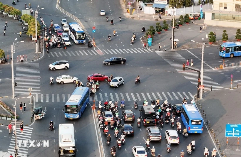 Bộ Công an đề xuất trả tối đa 5 triệu đồng cho người phản ánh vi phạm giao thông