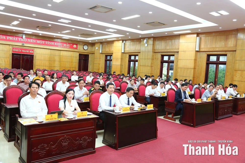 Đồng chí Nguyễn Hoài Anh, Ủy viên dự khuyết Trung ương Đảng, Phó Bí thư Tỉnh ủy được bầu giữ chức Chủ tịch UBND tỉnh Thanh Hoá, nhiệm kỳ 2021-2026