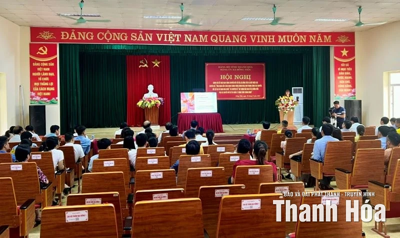 Đồng Tiến đánh giá kết quả chuyển đổi số và giới thiệu giải pháp quản lý thông minh