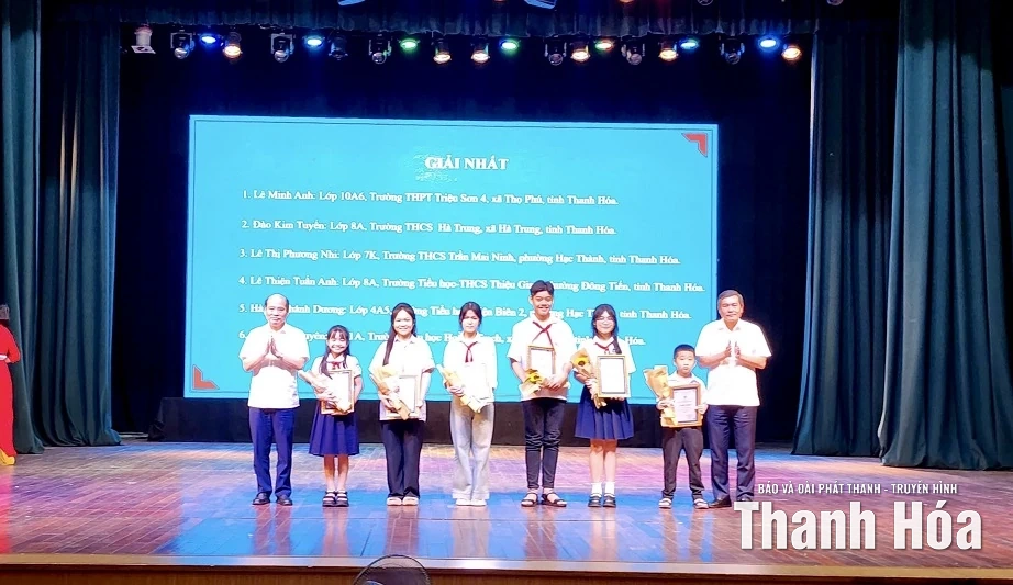 Trao giải vòng sơ khảo cuộc thi Đại sứ văn hóa đọc năm 2025