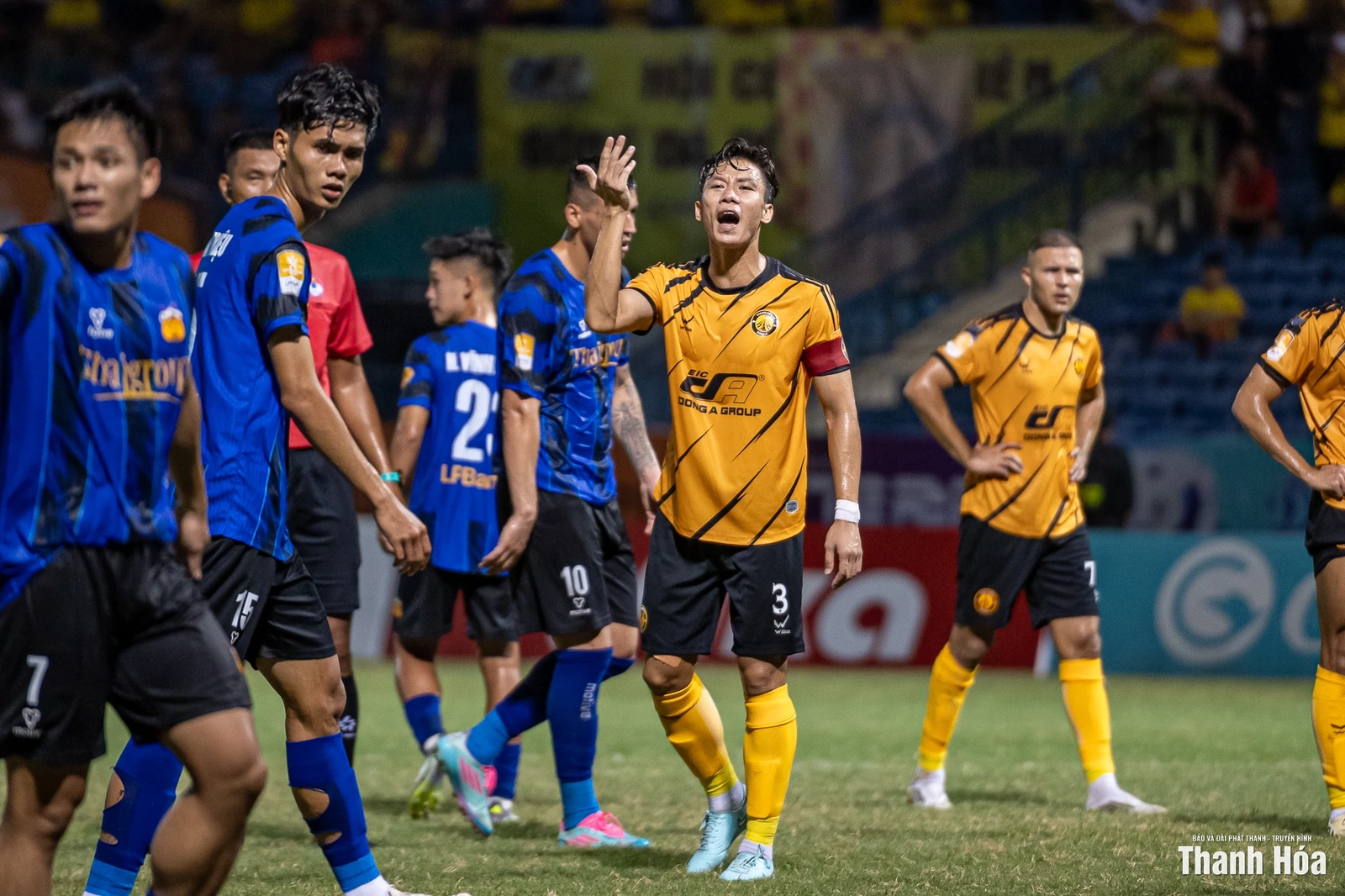 V.League điều chỉnh suất xuống hạng, Đông Á Thanh Hóa “dễ thở” hơn trong cuộc chiến trụ hạng