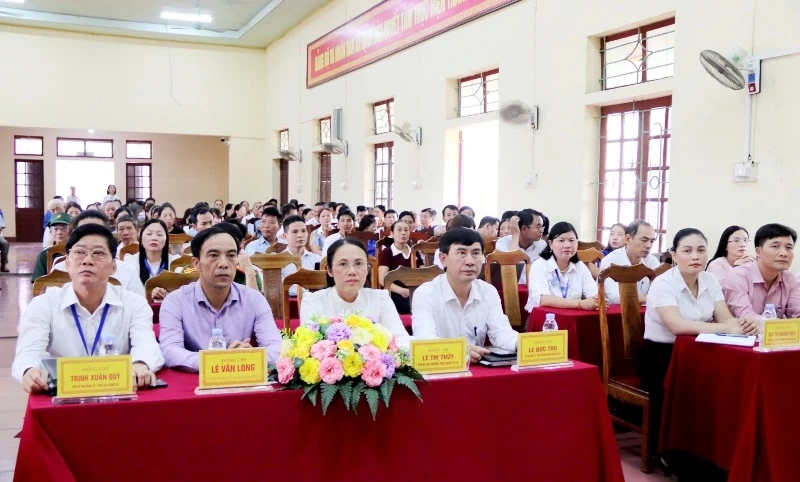 Xã Định Hoà: Phát động hưởng ứng Ngày Chuyển đổi số Quốc gia năm 2025