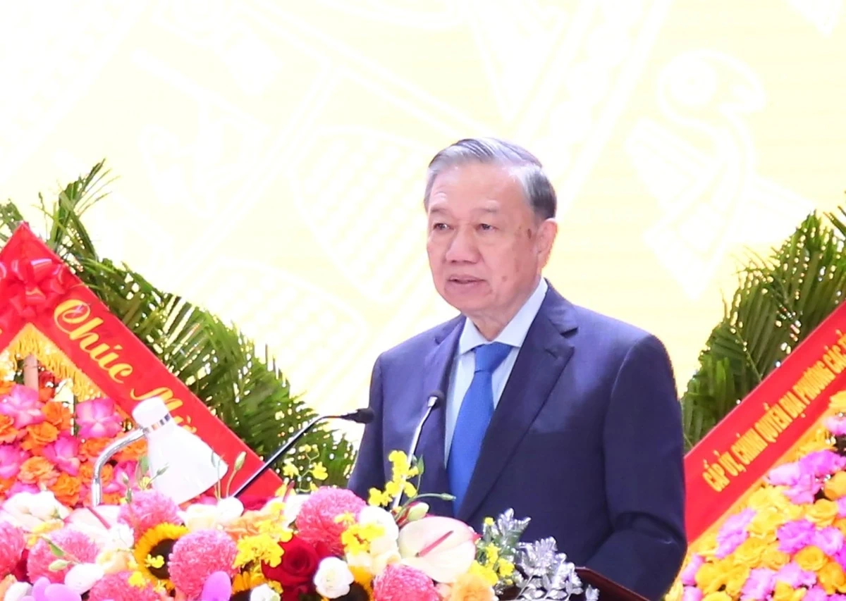 Tổng Bí thư Tô Lâm dự Lễ kỷ niệm 80 năm Ngày truyền thống Lực lượng vũ trang Quân khu 4