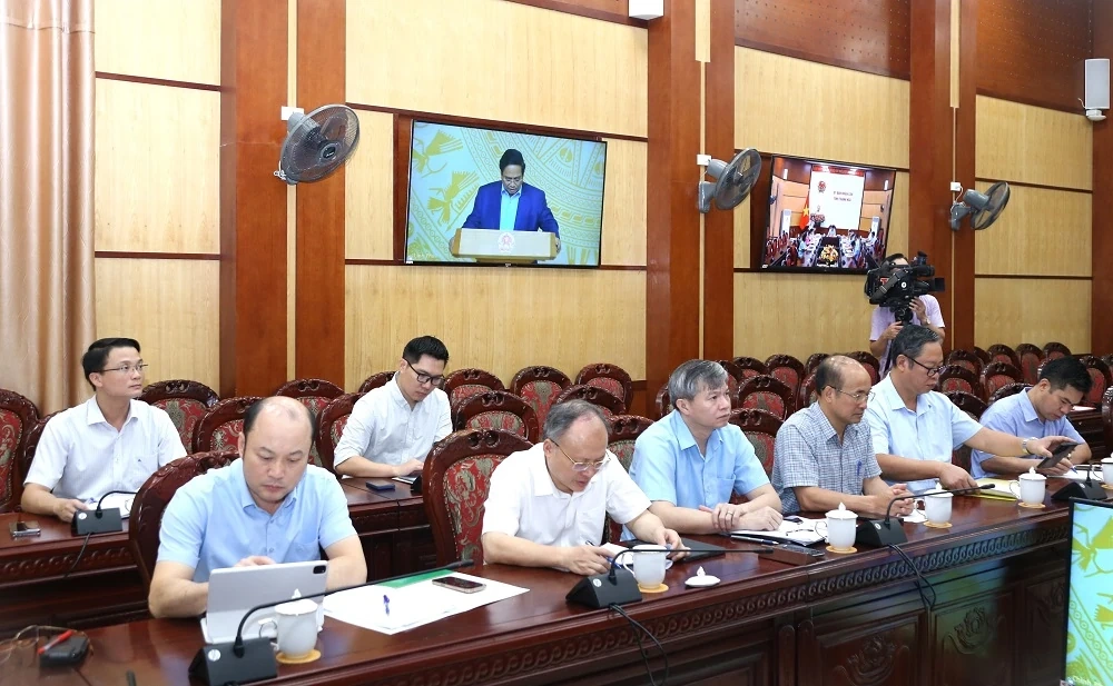 Tháo gỡ các khó khăn, vướng mắc, phát triển đột phá nhà ở xã hội