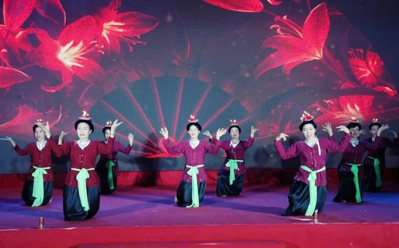 Đông Sơn: Xây dựng Đảng gắn với phát huy truyền thống lịch sử, văn hóa