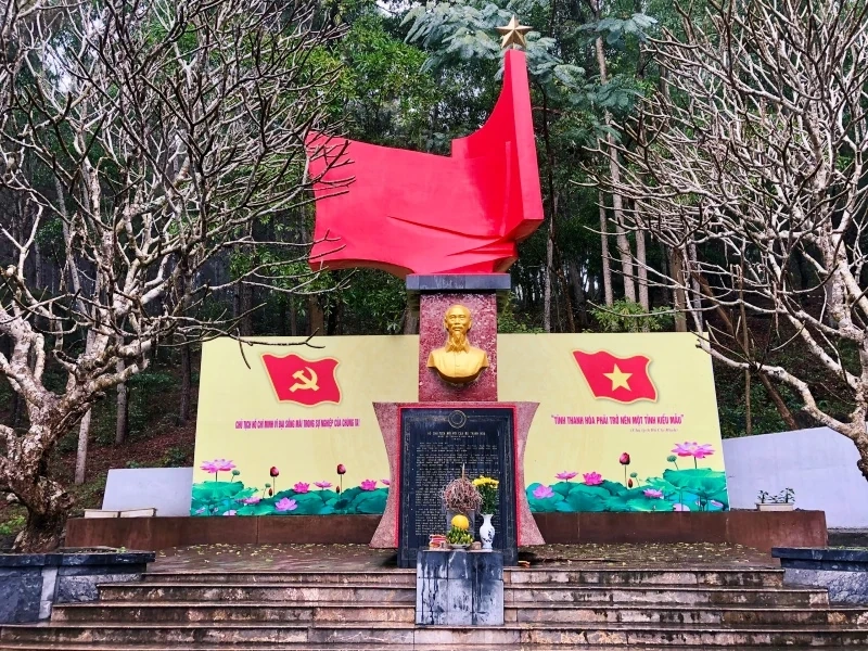 Đông Sơn: Xây dựng Đảng gắn với phát huy truyền thống lịch sử, văn hóa