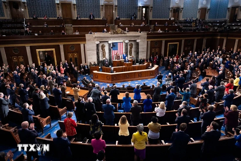 Thượng viện Mỹ chia rẽ về quyền sử dụng vũ lực của Tổng thống