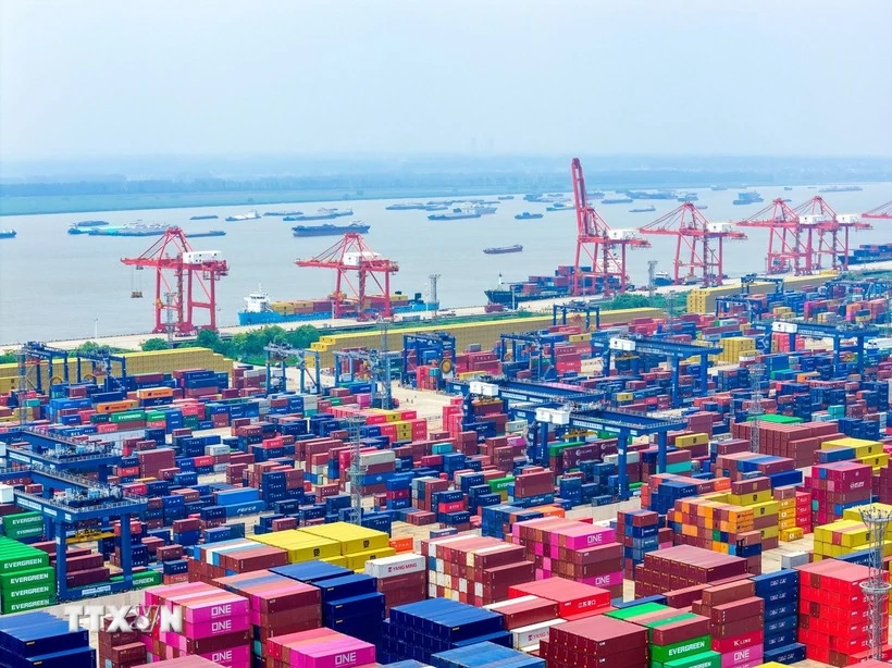 Trung Quốc áp dụng phí cảng đặc biệt đối với tàu thuyền Mỹ từ ngày 14/10