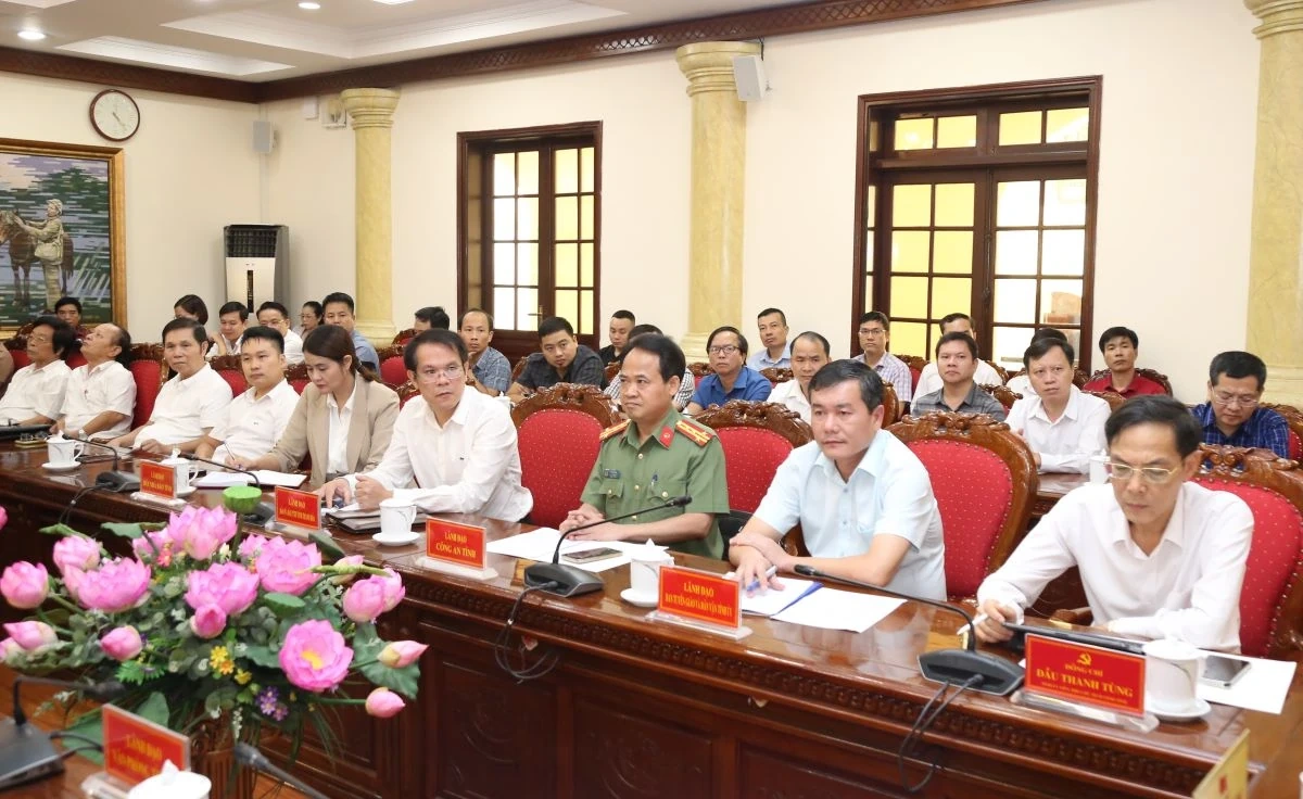 Họp báo thông tin về kết quả Đại hội Đại biểu Đảng bộ tỉnh Thanh Hóa lần thứ XX