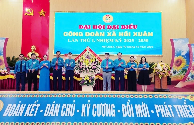 Đại hội đại biểu Công đoàn xã Hồi Xuân lần thứ I