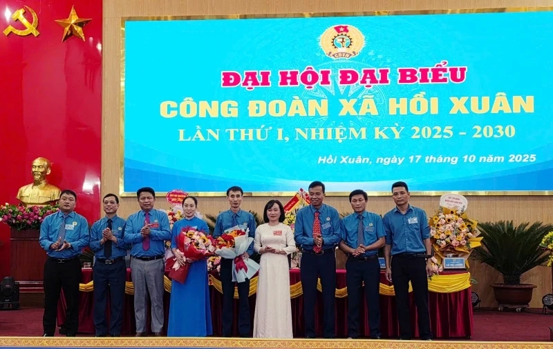 Đại hội đại biểu Công đoàn xã Hồi Xuân lần thứ I