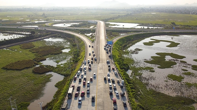 Cùng dân tộc bước vào Kỷ nguyên mới