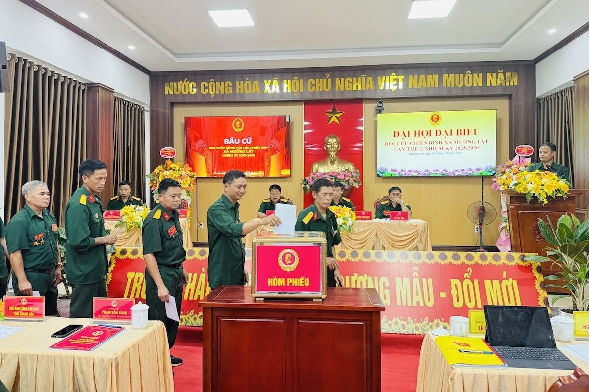 Cựu chiến binh xã Mường Lát nỗ lực vượt qua khó khăn, góp sức xây dựng nông thôn mới