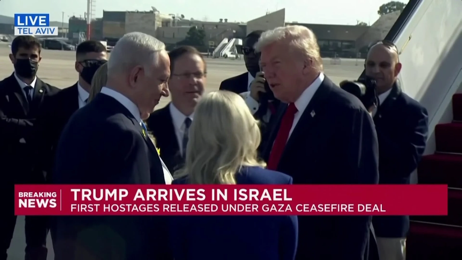 Hamas và Israel trao trả con tin và tù nhân theo thỏa thuận ngừng bắn