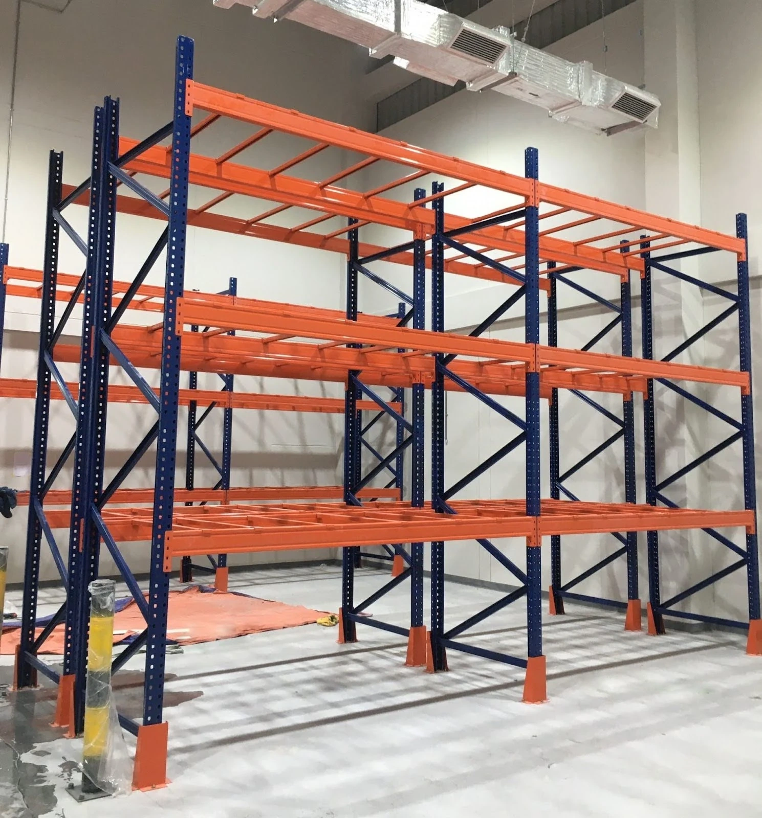 Tự động hóa lên ngôi, vì sao doanh nghiệp vẫn chọn kệ kho truyền thống?