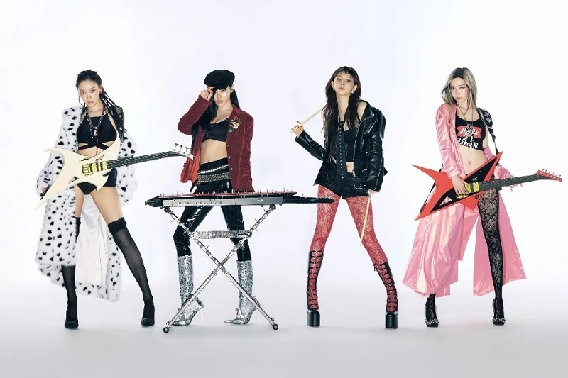 Aespa mang ‘vũ trụ’ K-pop đến Hà Nội cùng 8Wonder Winter 2025
