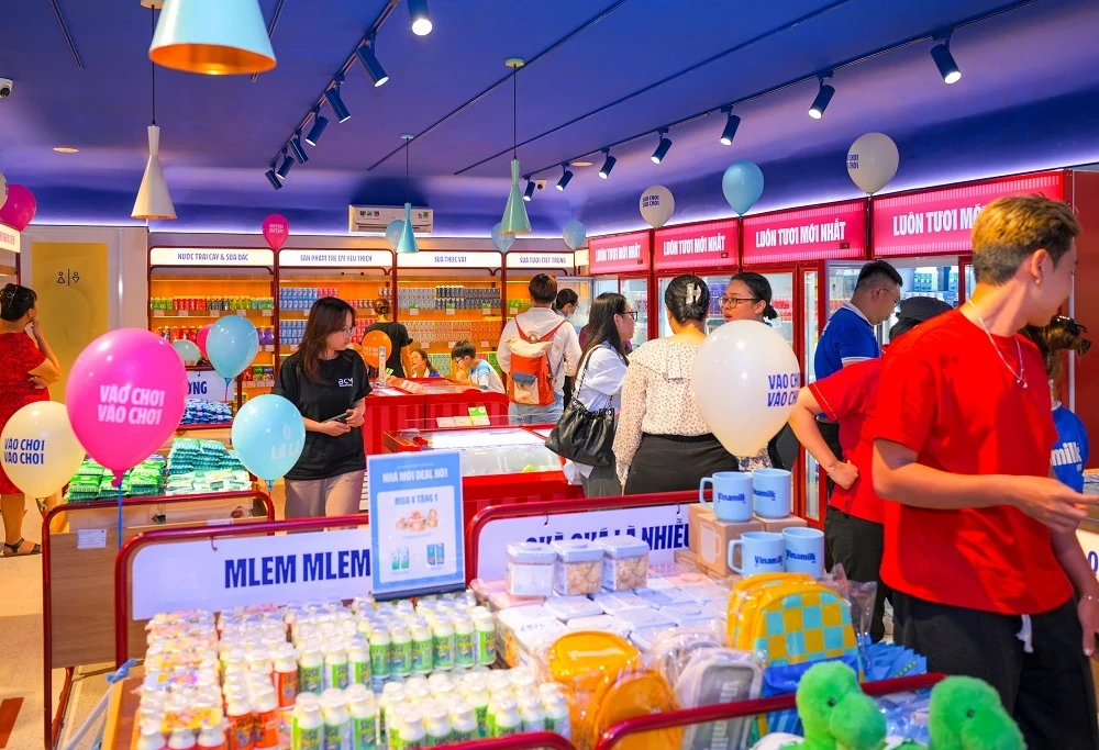 Tổng doanh thu hợp nhất Quý 3 của Vinamilk tiến sát cột mốc 17 nghìn tỷ đồng