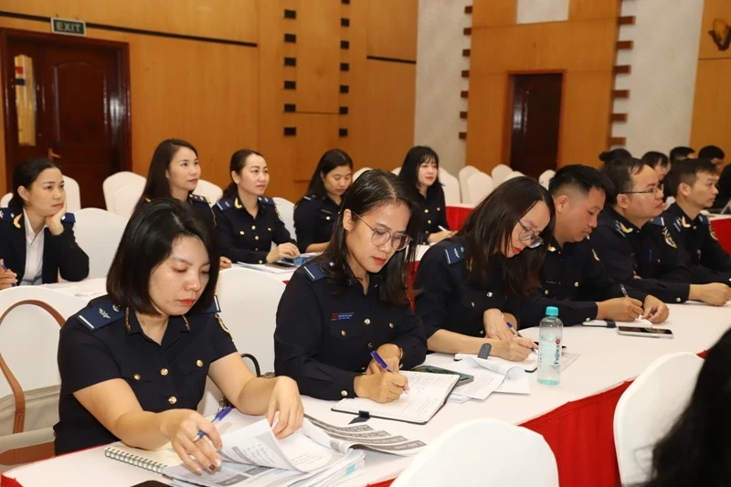 Nâng cao năng lực, kỹ năng quản lý rủi ro hải quan