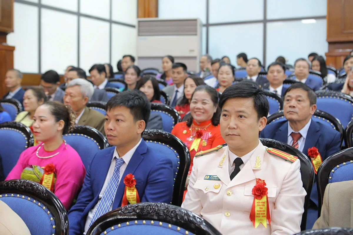 Tạo động lực mới, khí thế mới, quyết tâm xây dựng tỉnh Thanh Hóa đến năm 2030 trong nhóm các tỉnh dẫn đầu cả nước (*)