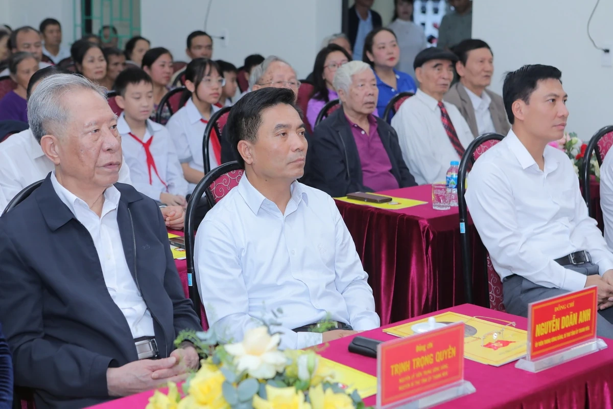 Bí thư Tỉnh ủy Nguyễn Doãn Anh: Tổ dân phố Đội Cung 3 phát huy sức mạnh đoàn kết, xây dựng khu dân cư đáng sống