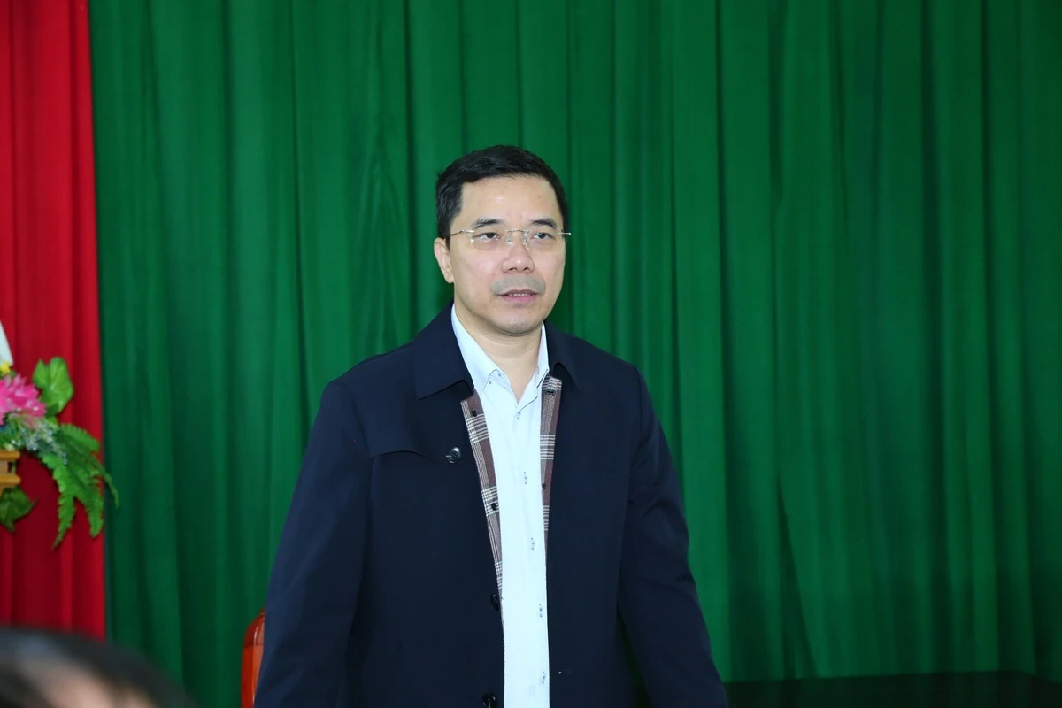 Phó Bí thư Thường trực Tỉnh ủy Nguyễn Hồng Phong thăm, làm việc tại xã Pù Luông