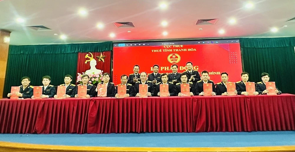 Phát động chiến dịch 60 ngày cao điểm chuyển đổi thuế khoán sang kê khai