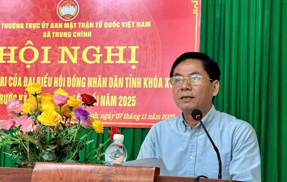 Cử tri xã Trung Chính kiến nghị nhiều nội dung liên quan lĩnh vực giáo dục, y tế