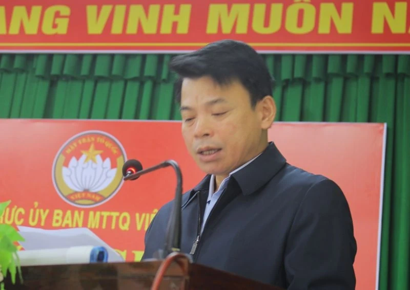 Tổ đại biểu HĐND tỉnh tiếp xúc cử tri tại xã Nhi Sơn