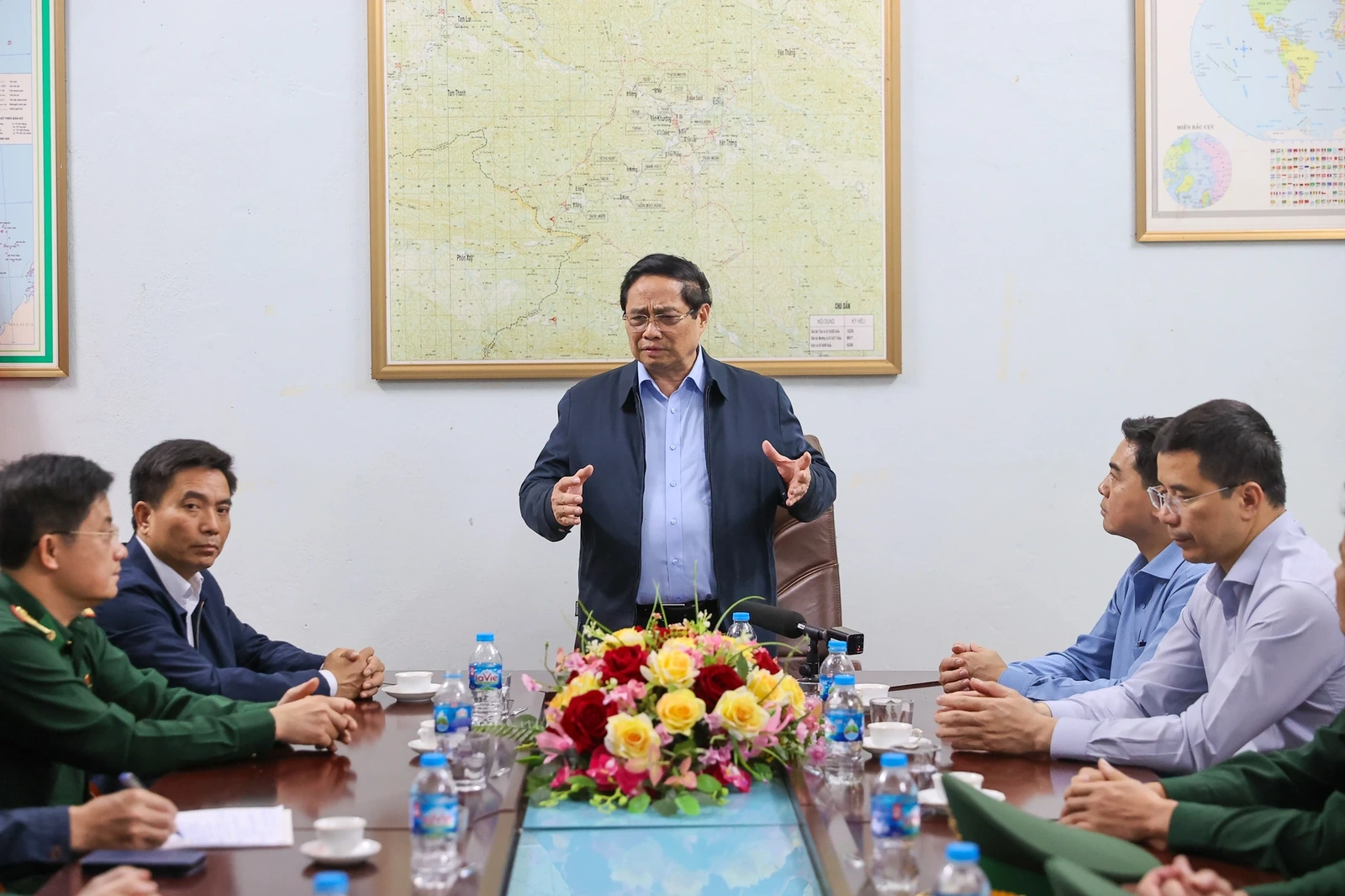 Thủ tướng thăm Đồn biên phòng tại xã biên giới vùng cao Thanh Hóa