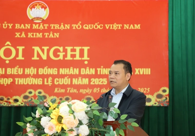 Cử tri xã Kim Tân kiến nghị sớm ban hành quy định phân cấp thẩm quyền tuyển dụng, sử dụng và quản lý giáo viên