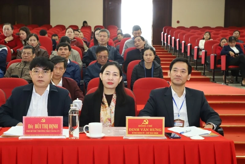 Cử tri xã Kim Tân kiến nghị sớm ban hành quy định phân cấp thẩm quyền tuyển dụng, sử dụng và quản lý giáo viên