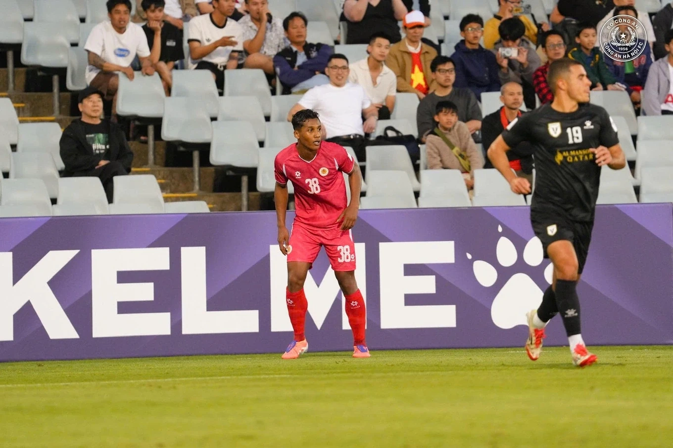 Xuân Son trở lại đội tuyển Việt Nam; Dembele và Yamal tái đấu ở giải The Best FIFA 2025