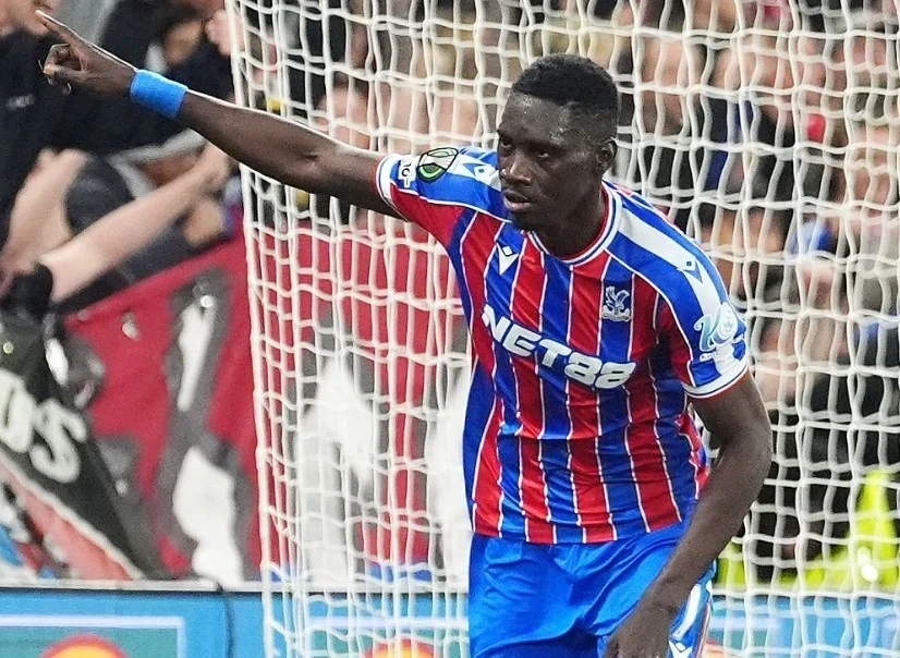 Xuân Son trở lại đội tuyển Việt Nam; Dembele và Yamal tái đấu ở giải The Best FIFA 2025