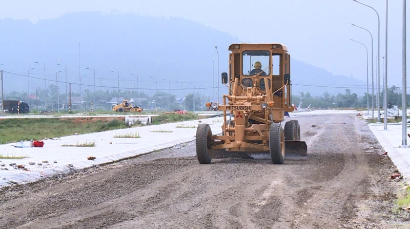 Giải phóng mặt bằng - “nút thắt” lớn nhất của đầu tư công