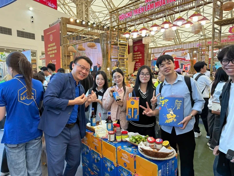 Khai thác “hộ chiếu ẩm thực” để phát triển du lịch Thanh Hóa đậm đà bản sắc