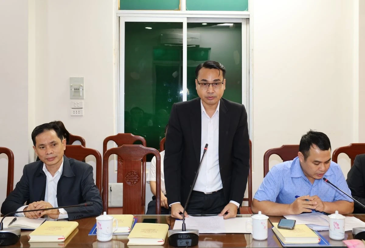 Ban Tuyên giáo và Dân vận Tỉnh ủy làm việc, chia sẻ kinh nghiệm với Đoàn cán bộ lãnh đạo quản lý Báo chí và Truyền thông Lào