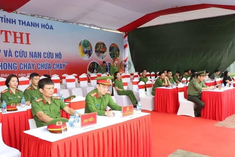 Tổng duyệt Hội thi nghiệp vụ CC&CNCH “Tổ liên gia an toàn phòng cháy, chữa cháy” năm 2025