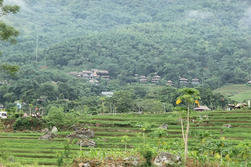 Tháo gỡ khó khăn, khai thác lợi thế để phát triển du lịch cộng đồng Pù Luông