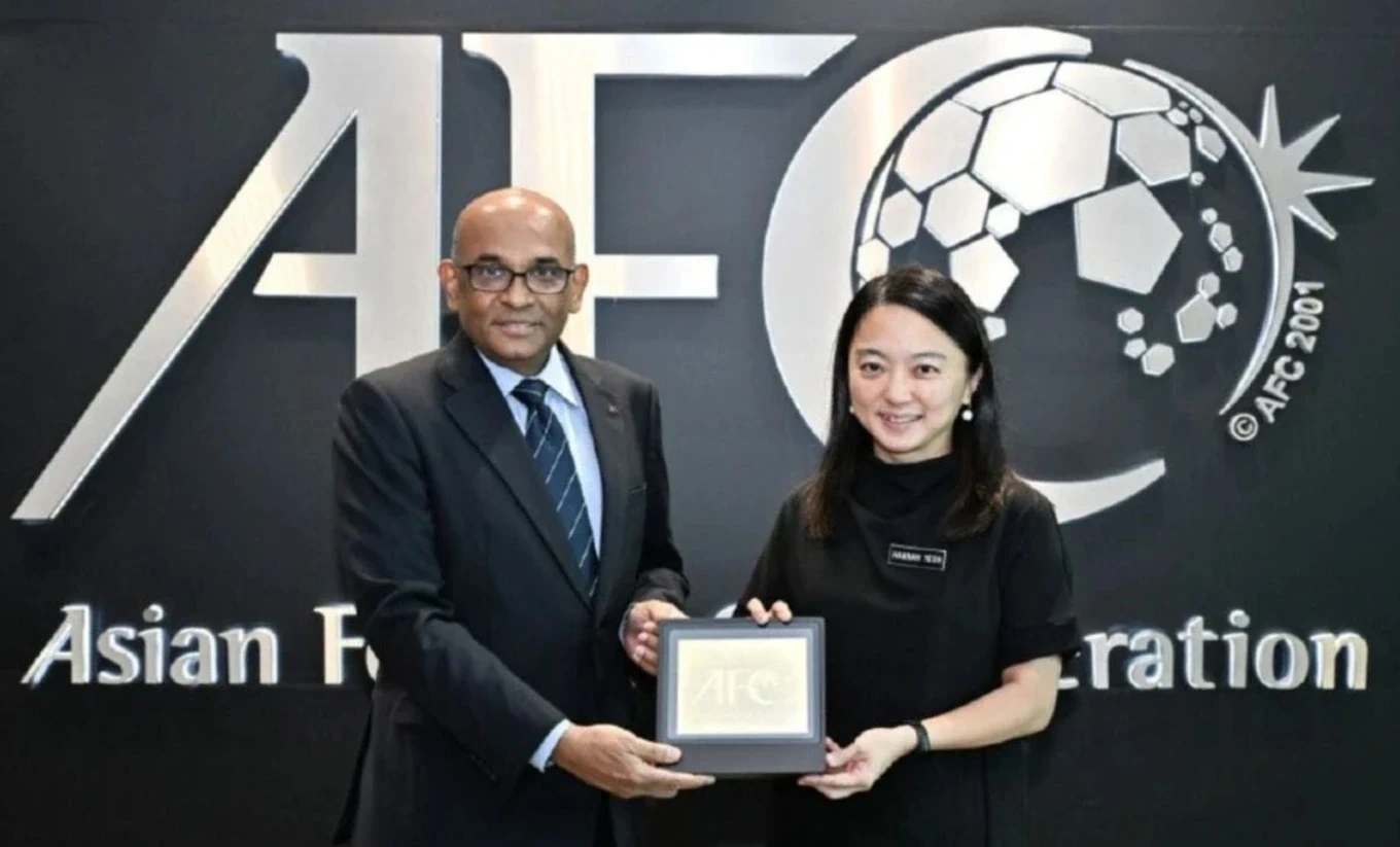 Ronaldo tái hiện siêu phẩm móc bóng; Thể Công Viettel biến CAHN thành cựu vương Cúp Quốc gia