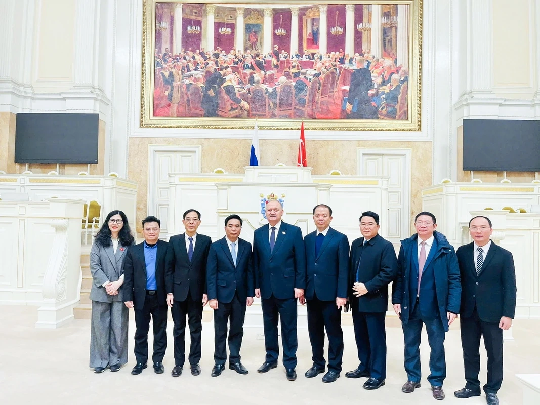 Bí thư Tỉnh ủy Nguyễn Doãn Anh làm việc với Hội đồng Lập pháp thành phố Saint Petersburg, Liên bang Nga