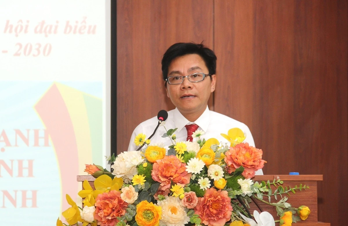 Phường Hạc Thành: Giảng viên Trung tâm Chính trị đoạt giải Nhất cuộc thi tìm hiểu nghị quyết đại hội Đảng các cấp